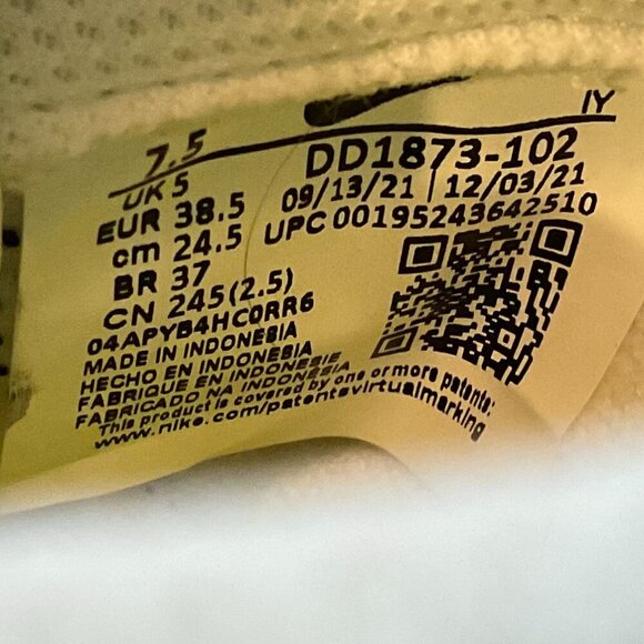 Nike Dunk Low Next Nature White Black Womens - Picture 9 of 9